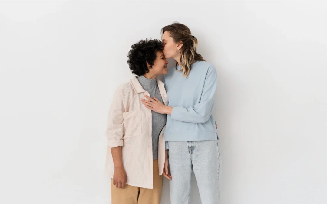 Casais homoafetivos: como funciona o processo legal para registro do bebê?